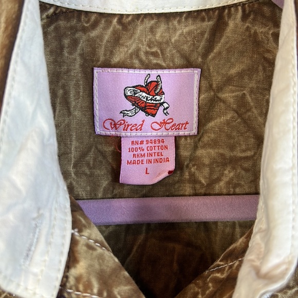 Wired Heart Large LongSleeve Western Shirt Pearl Snaps Like New Stitched Design - Picture 2 of 7